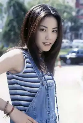 歌手王菲个人资料多年未出唱片也少露脸的王菲为什么能一直屹立在华语