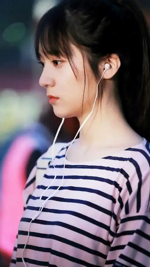 如何评价郑秀晶侧颜