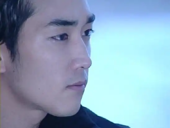 尹俊熙(宋承宪饰演)