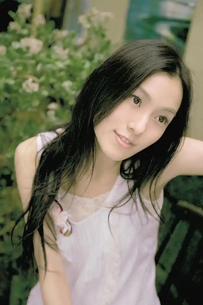 范玮琪回应捐救护车,是妈妈捐的?网友:学学古天乐,周润发!