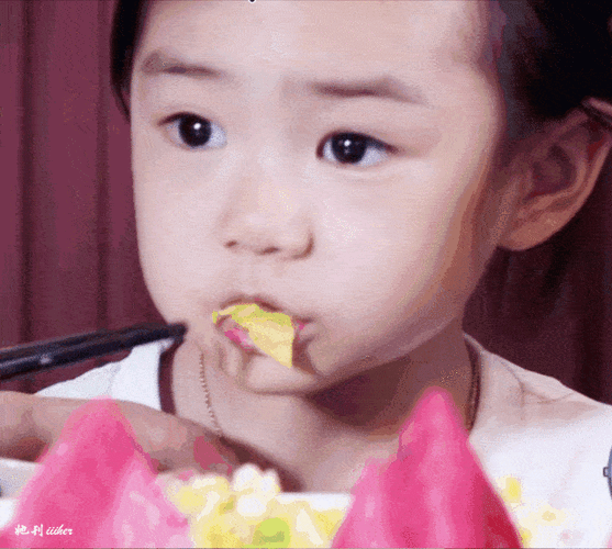 戚薇&李承铉,你们怎么把女儿养成这样了?_lucky