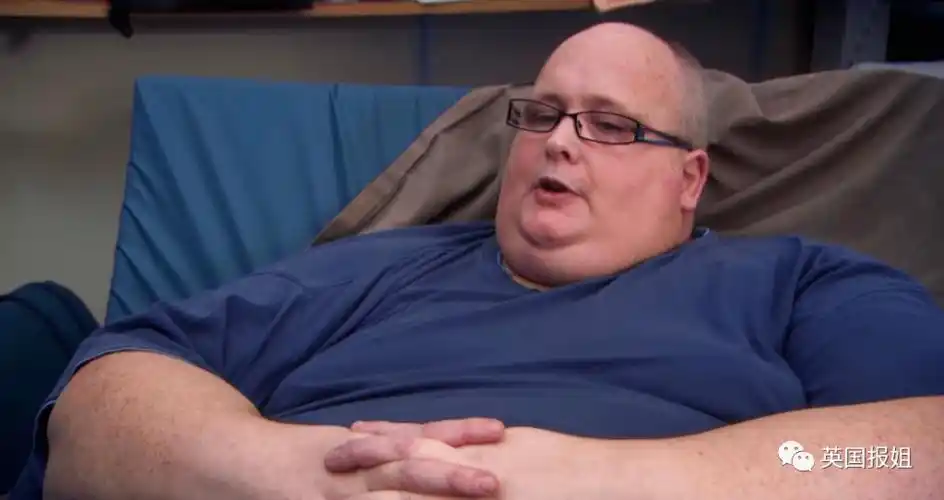 全世界最胖的人每天狂吃飙至900斤医院死后送屠宰场