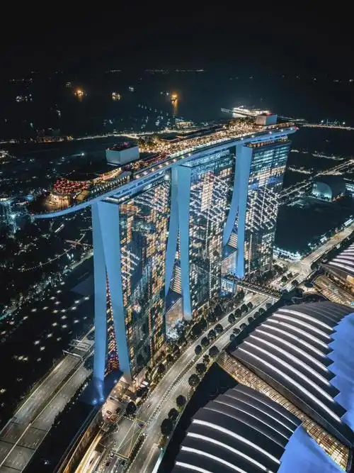 亚洲首个!新加坡鼓励试行4天工作制,不去办公室,灵活|