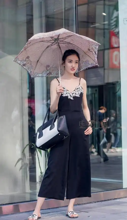 路人街拍, 716北京街头路人美女合辑