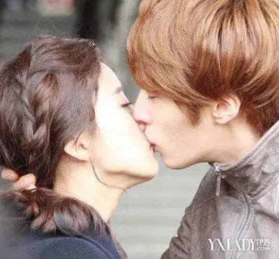 丁一宇吻戏图片曝光 与赵丽颖首度合作秀甜蜜