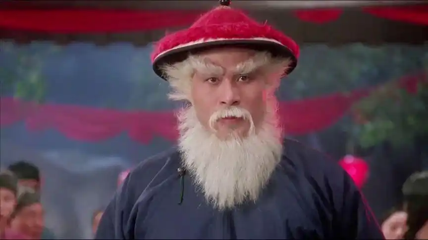 被称为国版的圣诞老人,徐锦江这个豹子头装扮火了