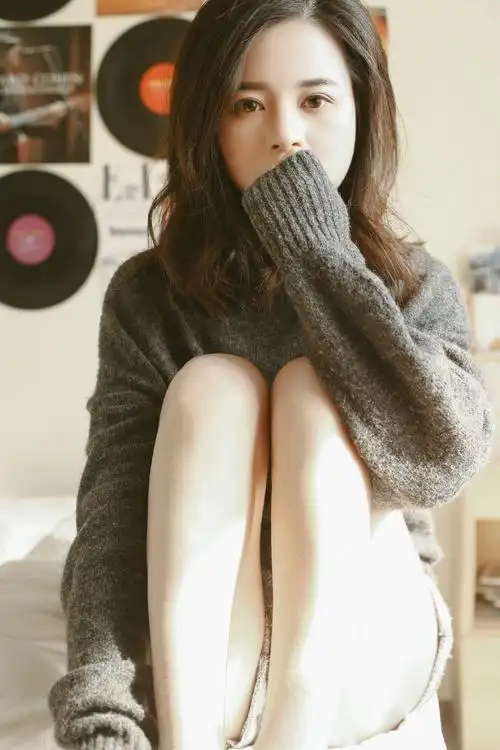 搭配人气的西部风格装扮,将西部风从小女孩儿的领域带到大女人的世界