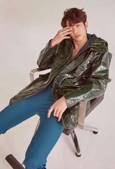 刘以豪美丽佳人帅气杂志写真79