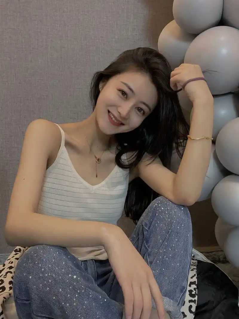 抖音网红小小101是哪里人?父亲的真实身份是为什么?