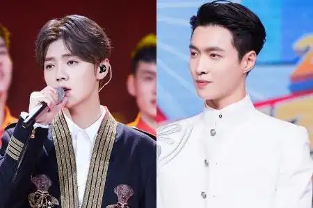 张艺兴鹿晗五四晚会同台频频相视而笑