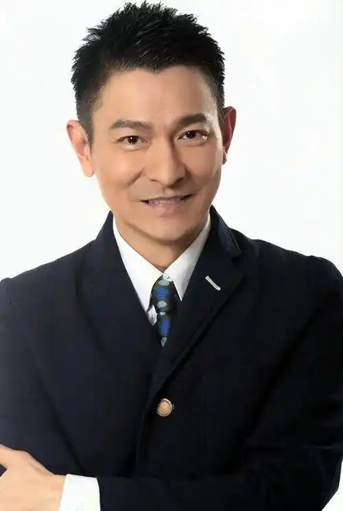 天王就是天王,北京这一夜,刘德华狠狠打了内娱男星的脸_生活_明星