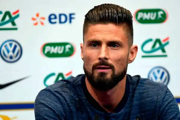 动漫中的最帅庞巴度发型角色top10