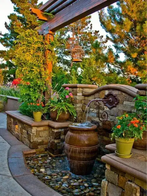 水景设计让你的庭院更灵动自然