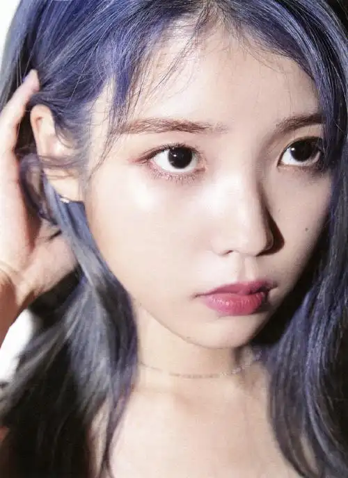 iu蓝发##iu头像无水印