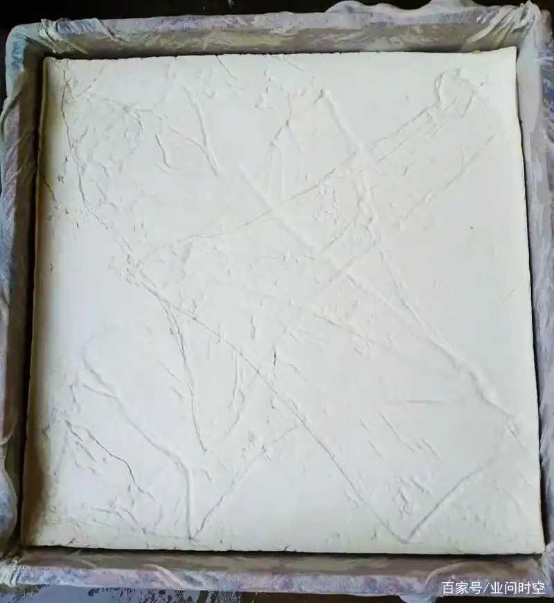 石膏豆腐是如何做成的?