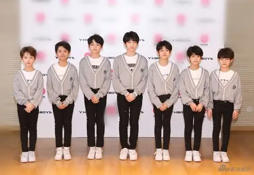 yhboys组合受邀参加2017公告牌颁奖礼将走红毯