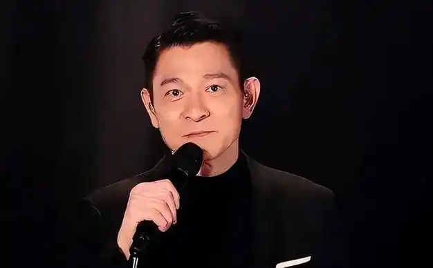 您对刘德华的敬业精神如何看待?