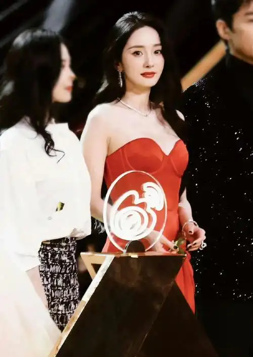 你们喜欢angelababy还是杨幂? - 知乎