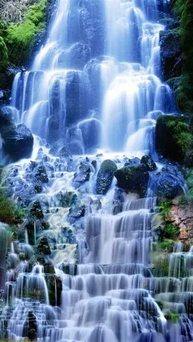 许多瀑布,自然风光 iphone 壁纸