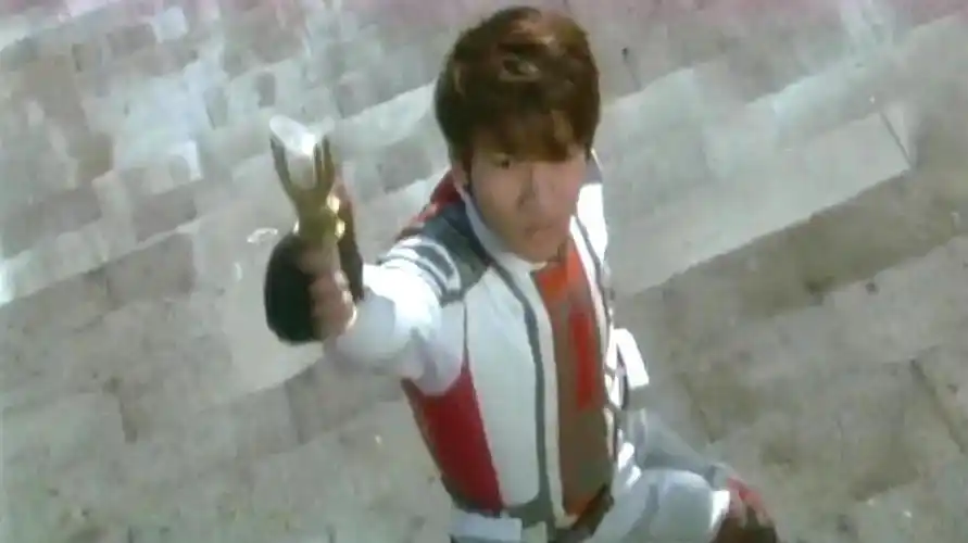 大古终于明白,自己才是最后一位勇士,再次变身成迪迦奥特曼!