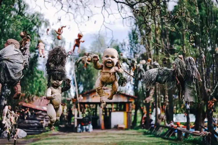 墨西哥恐怖娃娃岛12p