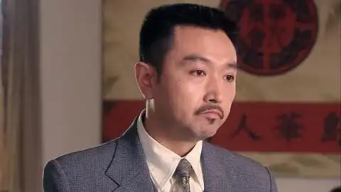 青岛往事:小嫚大喜舍不得自己父亲,满仓在门口满心欢喜!