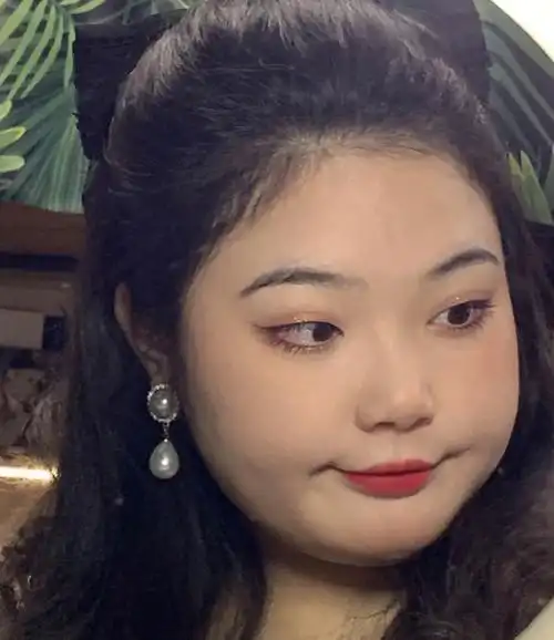 圆脸大胖妹通过化妆这么变美女(圆脸女生更适合"日系妆",瘦脸明显又