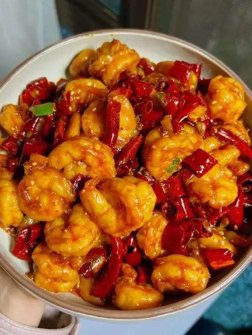 好吃到破防的香辣虾仁 7515 费酒又费饭 6015 夜宵必备呀姐妹