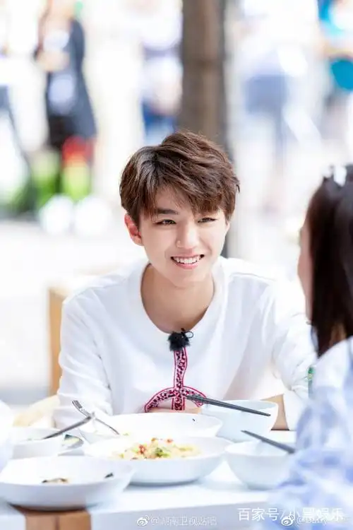 明天三只霸屏模式,王源发新歌,王俊凯中餐厅,易烊千玺幻乐之城