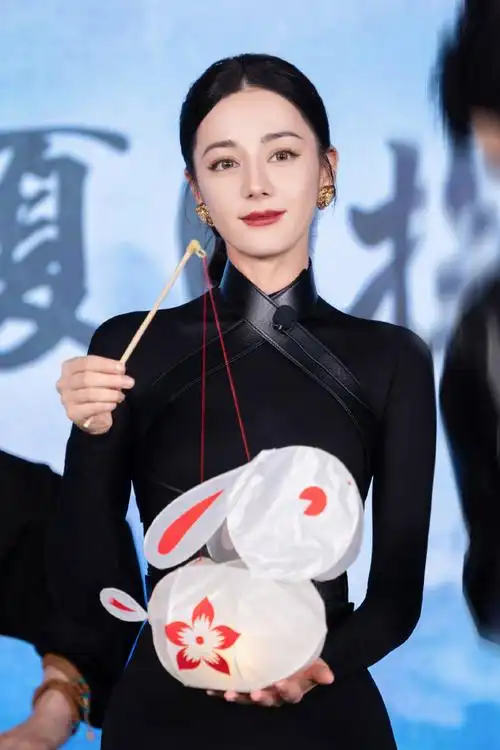 真的是太飒了,好漂亮的热巴,爱了爱了,一起来看安乐传