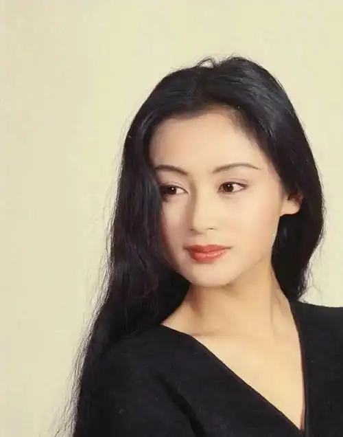 陈凯歌之妻陈红,年轻时比倪萍还美,|娱乐圈|赵丽颖|女明星|电影导演