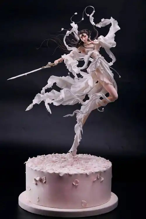 而唯美的中国文化,描绘出了一款款灵动,活现的高价值翻糖人物造型蛋糕