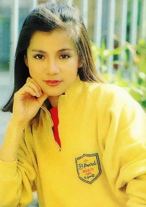 83版黄蓉最珍贵的老照片网友表示最喜欢第三张