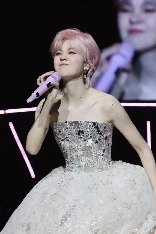 郁可唯北京演唱会##郁可唯终身浪漫的开始巡演