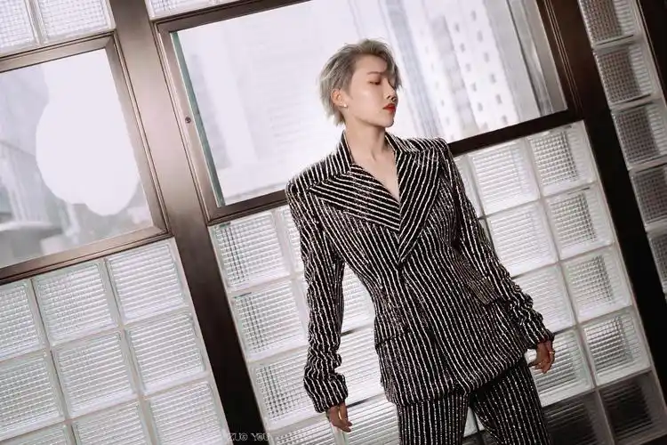 刘雨昕 cosmo盛典 - 堆糖,美图壁纸兴趣社区