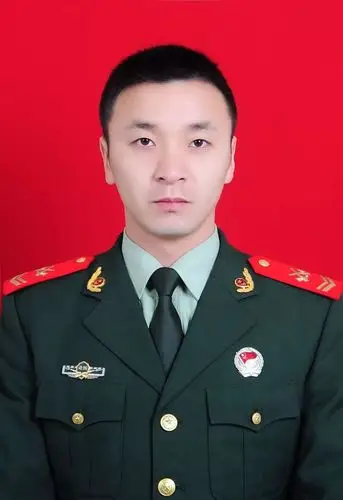 兰溪市领导走访慰问荣立"一等功"现役军人家属