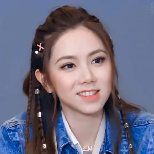 邓紫棋超话#邓紫棋奔跑吧##邓紫棋被电出口水#炒鸡可爱小猪包99@gem