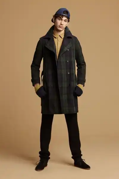 opening ceremony 为2012年全新秋/冬型录请来新生代男模eric ramos和