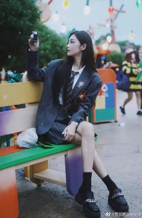 174少女曾可妮亲身示范_角色_quatre_机会