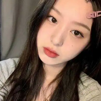 2022年最火头像高冷女生图片超气质女生真人微信头像图片大全