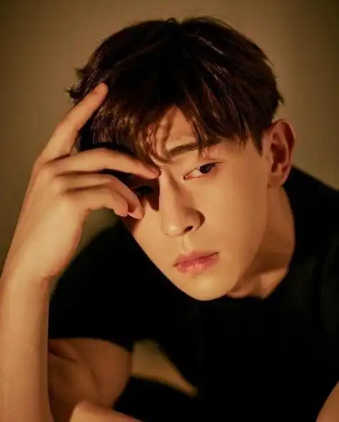 有了《白鹿原》这一闪光简历,很多时候还没等邓伦主动出击,就已经有不