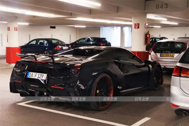 法拉利488改装novitec碳纤维尾翼