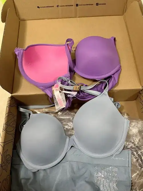 圆盘胸的福音维密内衣