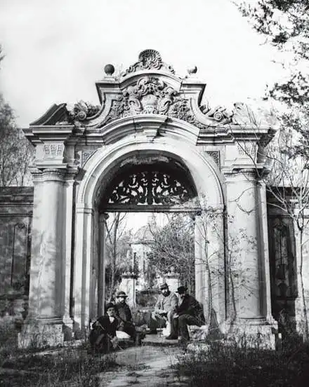 一组最接近圆明园原貌的旧照