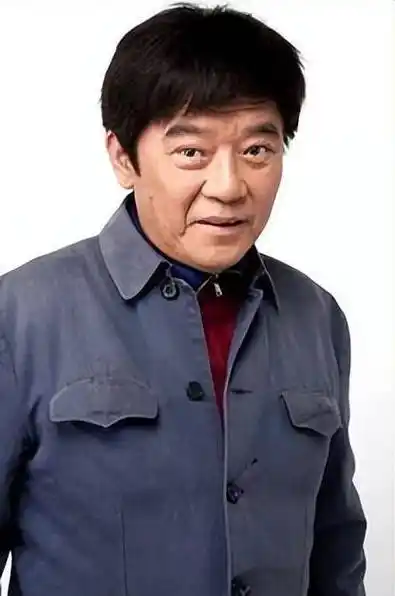 李立群:曾陷入"立场风波",现被官媒定性,参加华表奖扬眉吐气