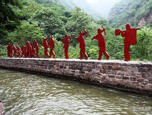 市质检所"弘扬红旗渠精神,做新时代合格党员"