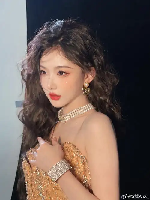 the9多远都可以到达演唱会南京站##the9演唱会##孔雪儿细闪眼妆