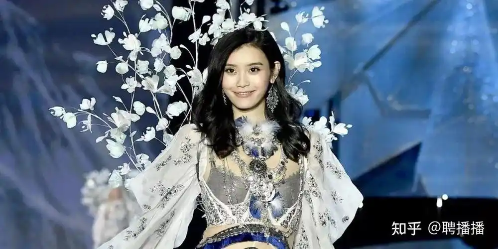 刘雯超短寸头引争议被网友吐槽造型太丑还是奚梦瑶命好