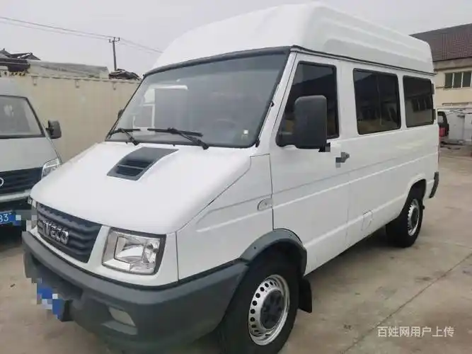 国五以上二手柴油面包车出售,车好全顺大通依维柯都有