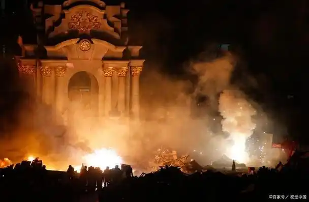 文明与毁灭交织的画卷:重温火烧圆明园的历史悲剧